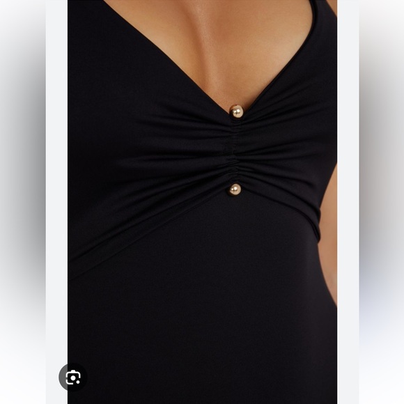 BNWT meshki maxi halter dress - Picture 4 of 5